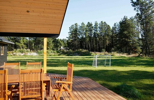 Bratten Strand House | 9 person holiday home in Jerup
