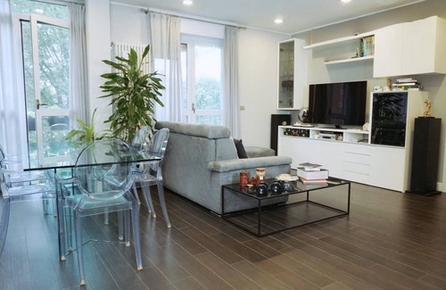 Forlanini Apartment | 90 m² Apartment ∙ 1 bedroom ∙ 2 guests