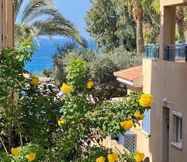 Paphos Apartment | 90 m² Apartment ∙ 2 bedrooms ∙ 6 guests