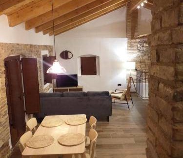 Teruel Apartment | 90 m² Apartment ∙ 3 bedrooms ∙ 6 guests