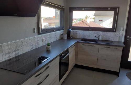 Vesoul Apartment | 90 m² Apartment ∙ 3 bedrooms ∙ 8 guests