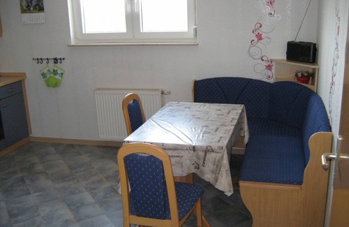 Goldhausen Apartment | 90 m² Apartment ∙ 3 bedrooms ∙ 5 guests