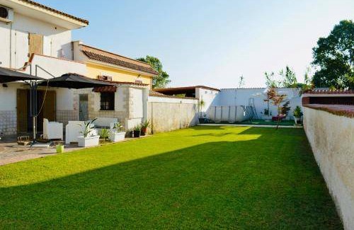 Isola Sacra Apartment | 90 m² Apartment ∙ 1 bedroom ∙ 4 guests