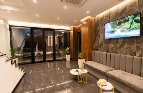 Vlore Hotel | 90 m² Hotel ∙ 9 guests