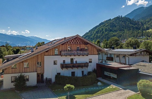 Stans House | 90 m² House ∙ 2 bedrooms ∙ 6 guests