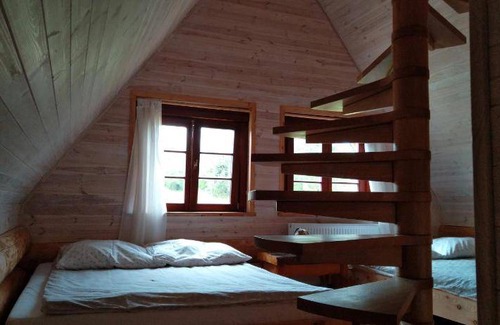 Lutowiska House | 90 m² House ∙ 4 bedrooms ∙ 8 guests