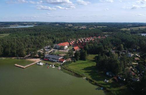 Sierakowice Cabin | 90 m² Lodge ∙ 4 bedrooms ∙ 8 guests
