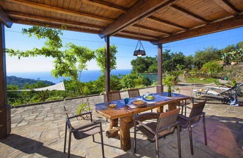 Sant'Agata sui Due Golfi Villa | 90 m² Villa ∙ 3 bedrooms ∙ 5 guests