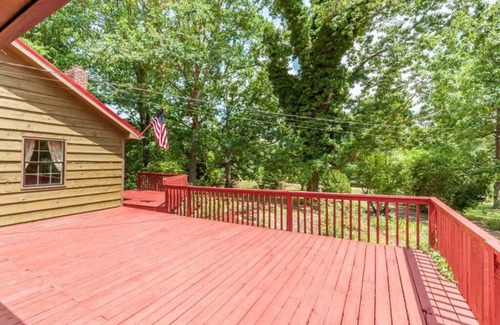 Rising Fawn House | 90 Seconds to Cloudland Canyon Park - Lookout Mt