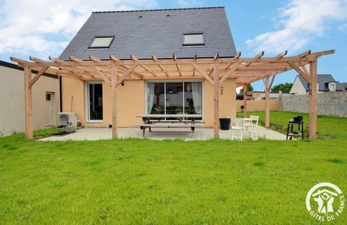 Plestin-les-Greves House | 92 m² Gîte ∙ 3 bedrooms ∙ 6 guests
