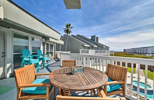 Port Aransas Apartment | 95 m² Apartment ∙ 2 bedrooms ∙ 7 guests