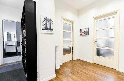 Cit Turin Apartment | 95 m² Apartment ∙ 2 bedrooms ∙ 6 guests