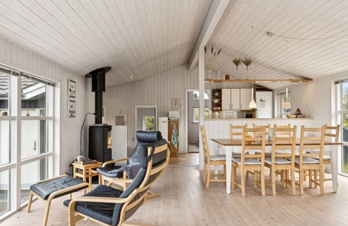 Grenaa House | 95 m² House ∙ 1 bedroom ∙ 8 guests