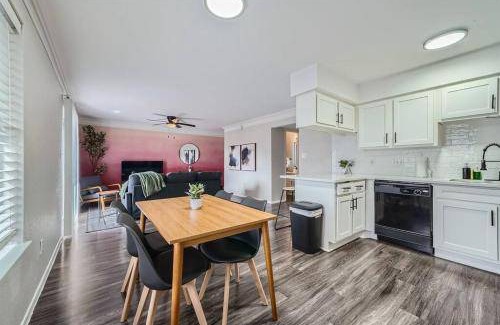 Brentwood Apartment | 955 m² Apartment ∙ 2 bedrooms ∙ 6 guests