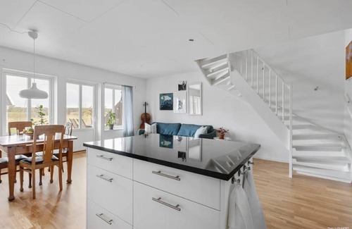 Orebro Apartment | 99 m² Apartment ∙ 3 bedrooms ∙ 2 guests
