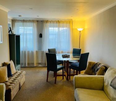 Airth Apartment | A 2 Bedroom flat in Culross home of Outlander