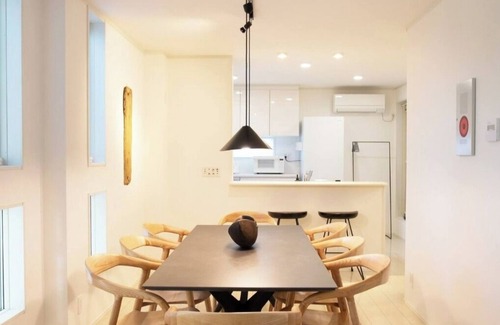 Yokosuka House | A 3storey building with an ocean view and rooftop/Yokosuka Kanagawa