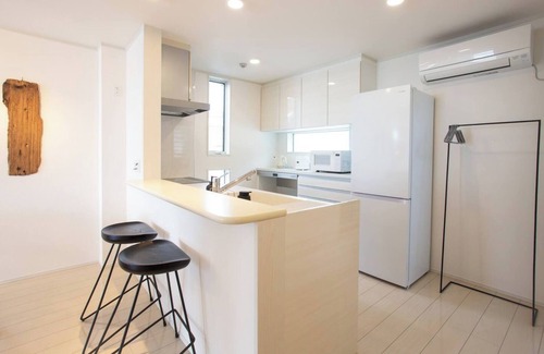 Yokosuka House | A 3storey building with an ocean view and rooftop/Yokosuka Kanagawa