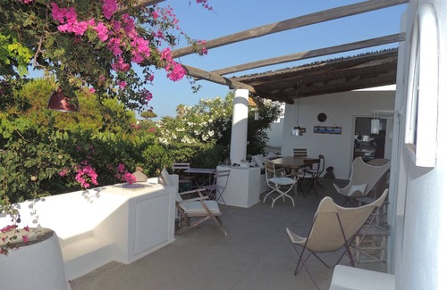 Stromboli House | A beautiful house in Stromboli at the foot of the volcano, pets allowed