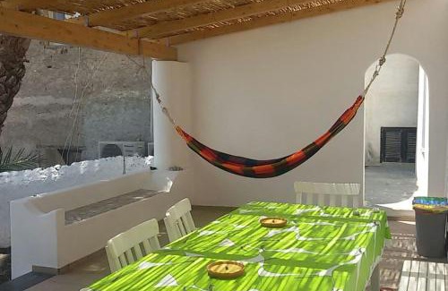 San Vincenzo House | A casa di Nino, Stromboli