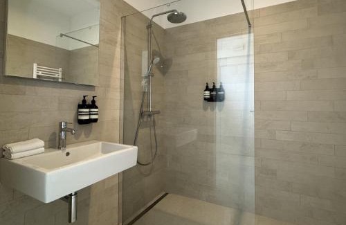 Mombaruzzo Bed & Breakfast | A Casa Guesthouse