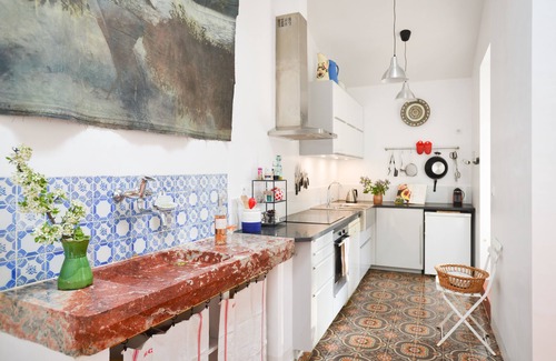Saint-Chinian House | A charming and authentic house, wifi, pool (possible to heat) enclosed garden