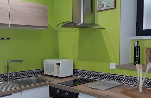 Arcais House | A charming house for a stay in the green