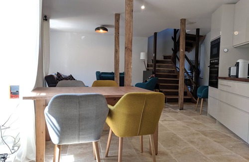 Puycelci House | A charming pet friendly country house with modern amenities.
