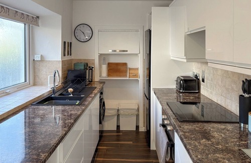 Caputh Cottage | A charming two-bed cottage set within a picturesque village and landscape.