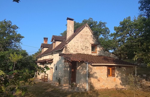 Cenevieres Bed & Breakfast | A cocoon in the heart of the Causses to recharge your batteries in the midst of nature.