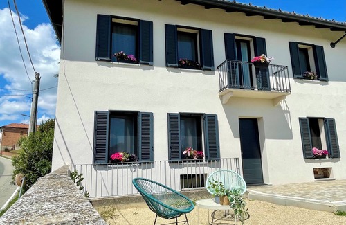 Castell'Alfero Apartment | A corner of relax and nature