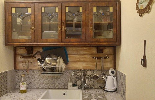 Casone Carpinelli Cottage | A cute, homey cottage overlooking the Apuan Alps . A perfect place to relax in.