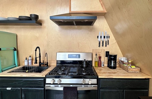 Peebles House | A Delightful A-Frame on 20-Acres with Hiking Trails, Hot Tub, Wifi, and More