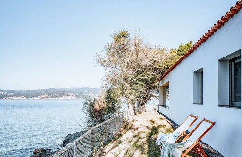 Donon House | A Factoria Beach House - Hio, Cangas
