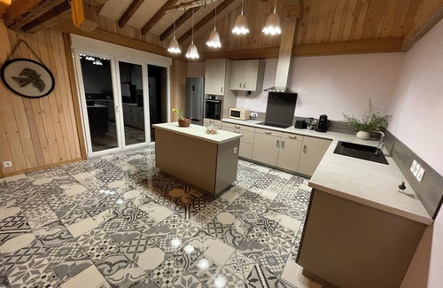 Granges-Aumontzey House | A few minutes from Gérardmer, house with whirlpool baths