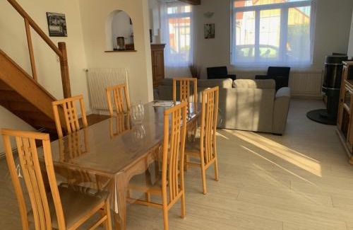 Saint-Omer House | A fleur d'eau