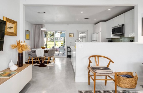 South Manchaca House | A gem of hip South Austin