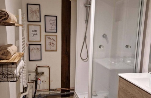 Aubigny-sur-Nere House | A gentle interlude in the heart of Aubigny-sur-nère.