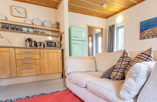 Cardigan Cabin | A gorgeous hideaway perfect for two, close to the coast