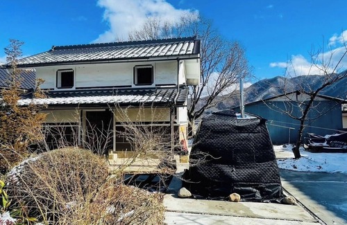 Obuse House | A historic warehouse inn surrounded by Naganos na - The Bath Bed Obuse/Kamitakaigun Nagano