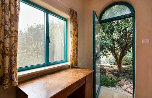 Ein Dor Villa | A Home Away From Home