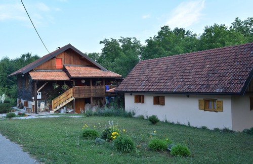 Slunj House | A homely atmosphere which guarantees a good time along with untouched nature.