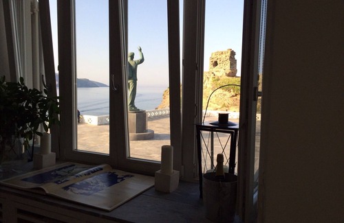 Andros Town Villa | A House on the Rocks