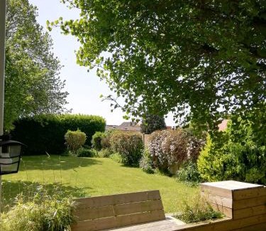 Campagne-les-Hesdin House | A l'ombre du ginkgo