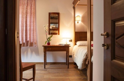 Saint-Vincent House | A' la Table du Sommelier