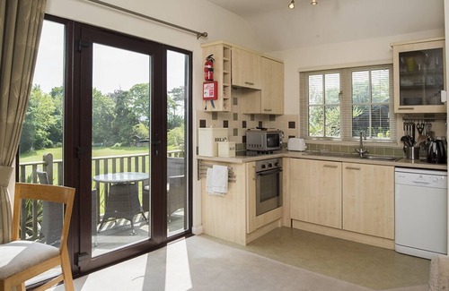 Winchelsea Cottage | A luxurious self-catering retreat for two, complete with indoor pool & hot tub.