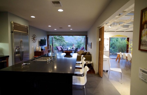 Casa Conejo House | A modern rustic retreat