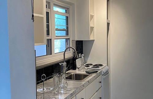 Southampton Apartment | [A]MOUR AMOUR AMOUR The Heart of Hospitality