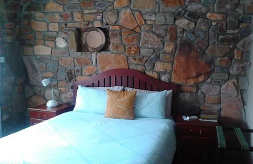 Francistown Cabin | A New Earth Guest Lodge