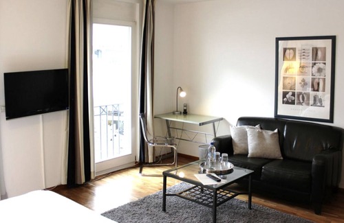 Porz Apartment | a-partment Cologne Riverside